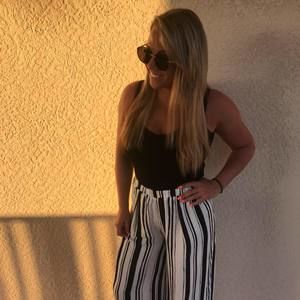 Meet your Posher, Lauren